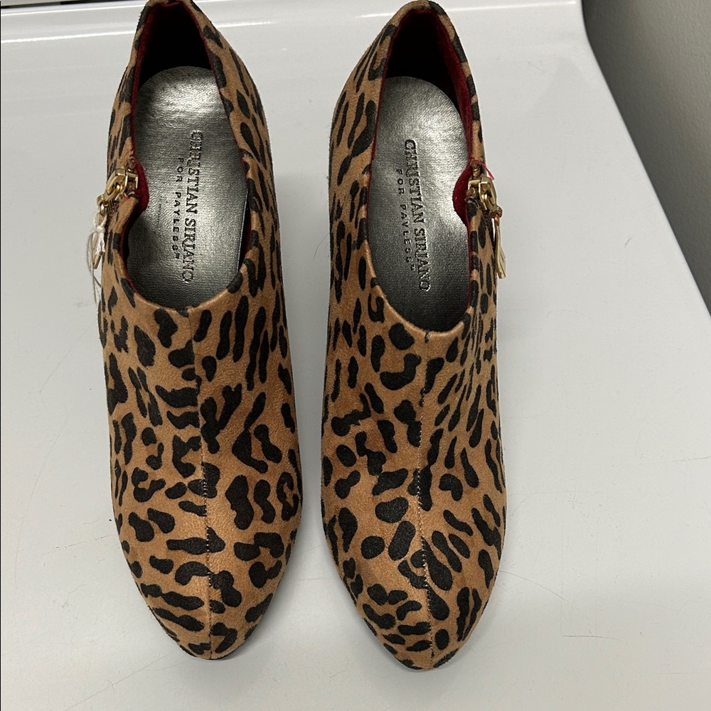 Christian Siriano Leopard Heeled Boots Booties 9.5 NWT - Picture 12 of 14